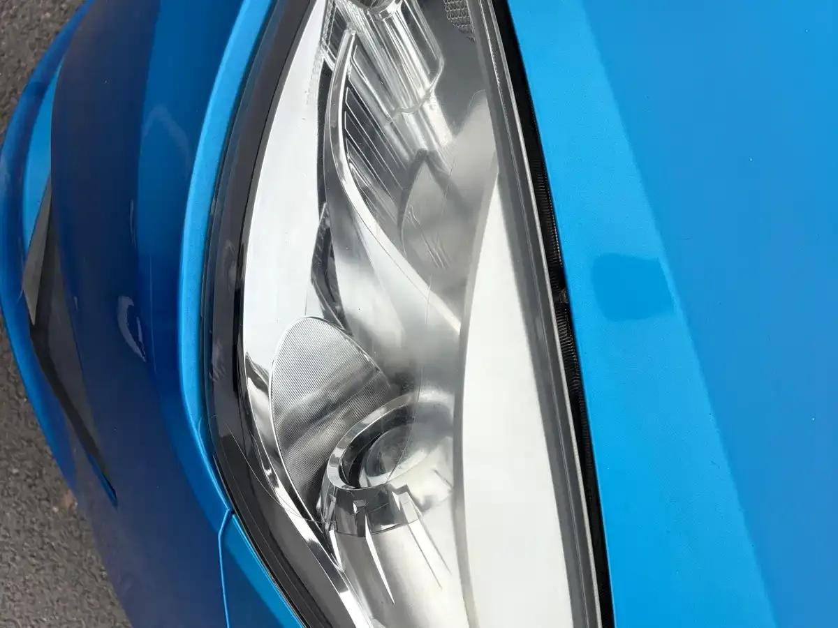 Yuexiang V5 2012 1.5L Manual Dream Edition — миниатюра 9