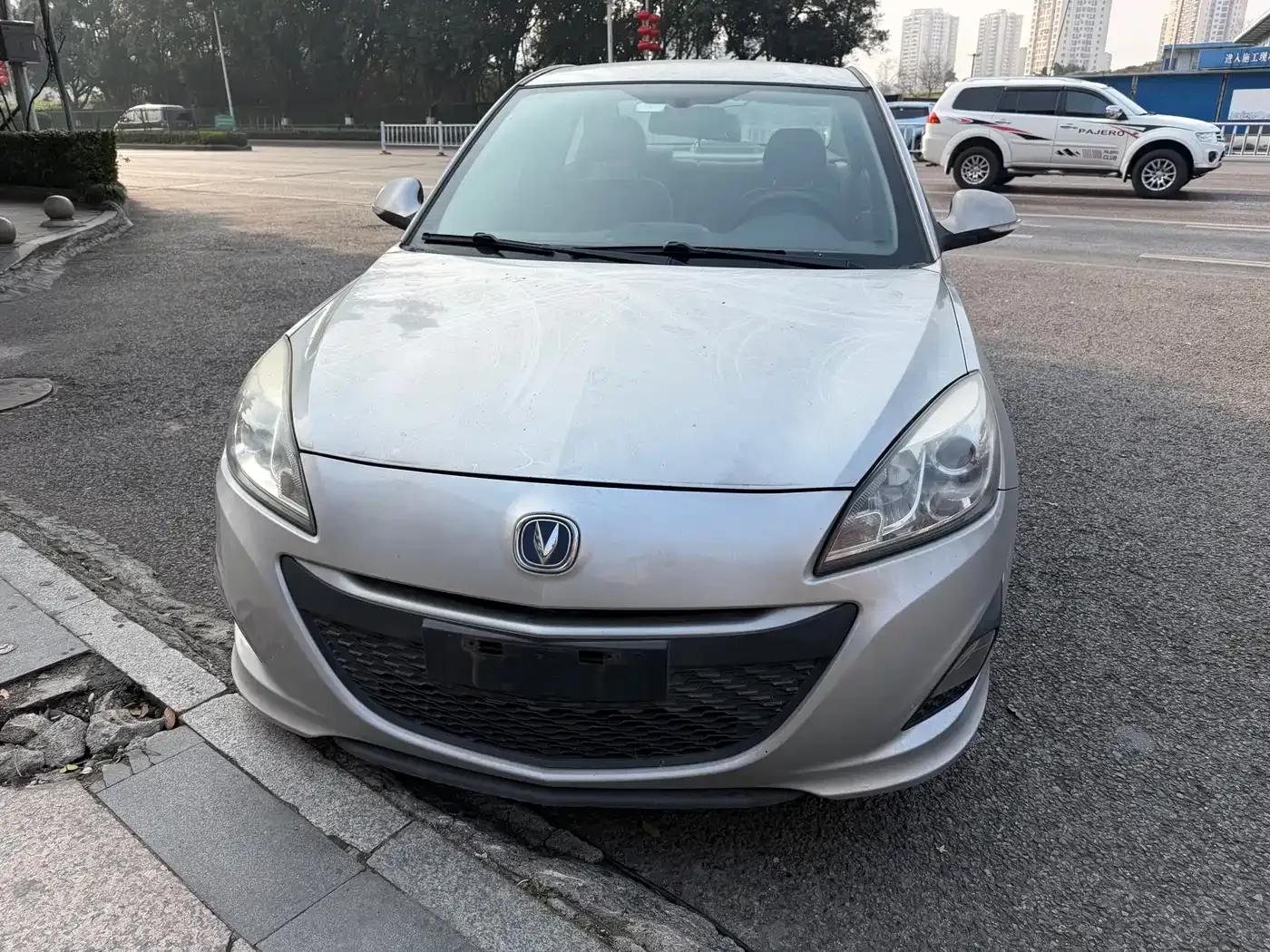 Yuexiang V5 2012 1.5L Manual Dream Edition — миниатюра 2