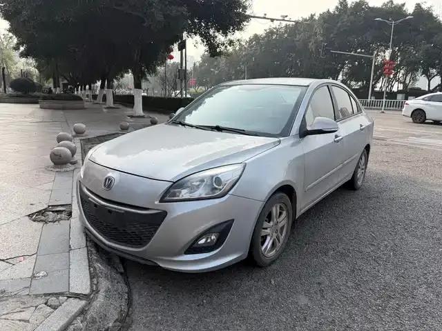 Yuexiang V5 2012 1.5L Manual Dream Edition