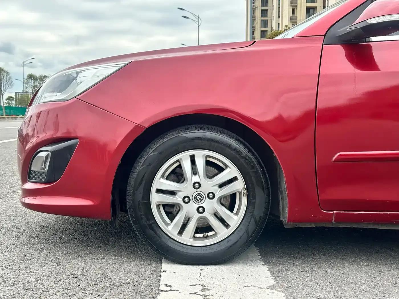 Yuexiang V5 2012 1.5L Manual Sport (National V Emission Standard) — миниатюра 8