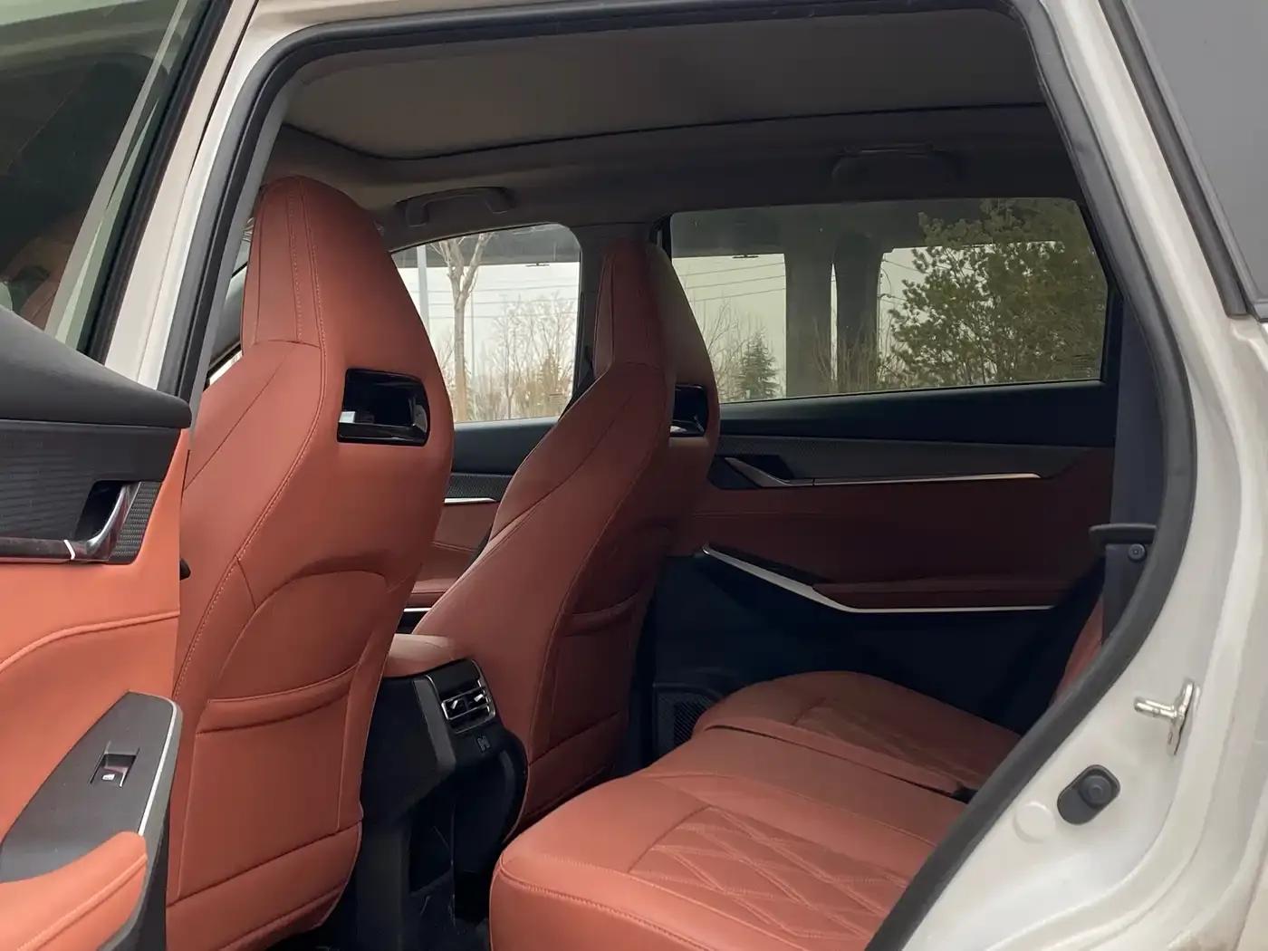 Changan CS75 PLUS Smart Electric iDD 2023 Model Smart Electric iDD Leading Edition — миниатюра 4