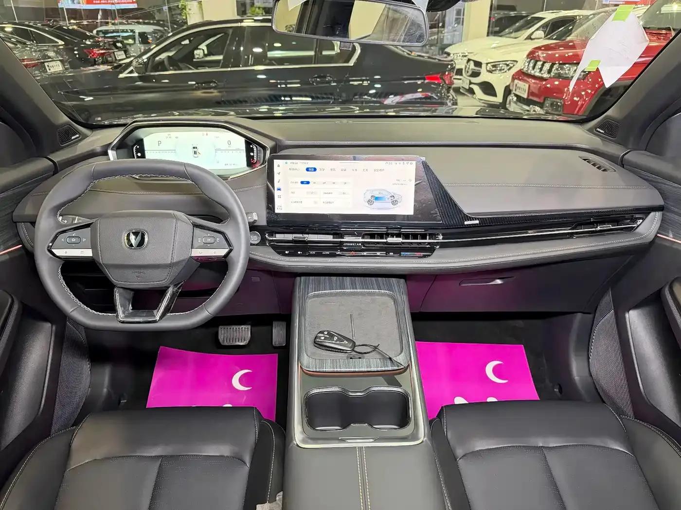 Changan CS55PLUS PHEV 2025 Smart New Blue Whale 125km Battleship Edition — миниатюра 17