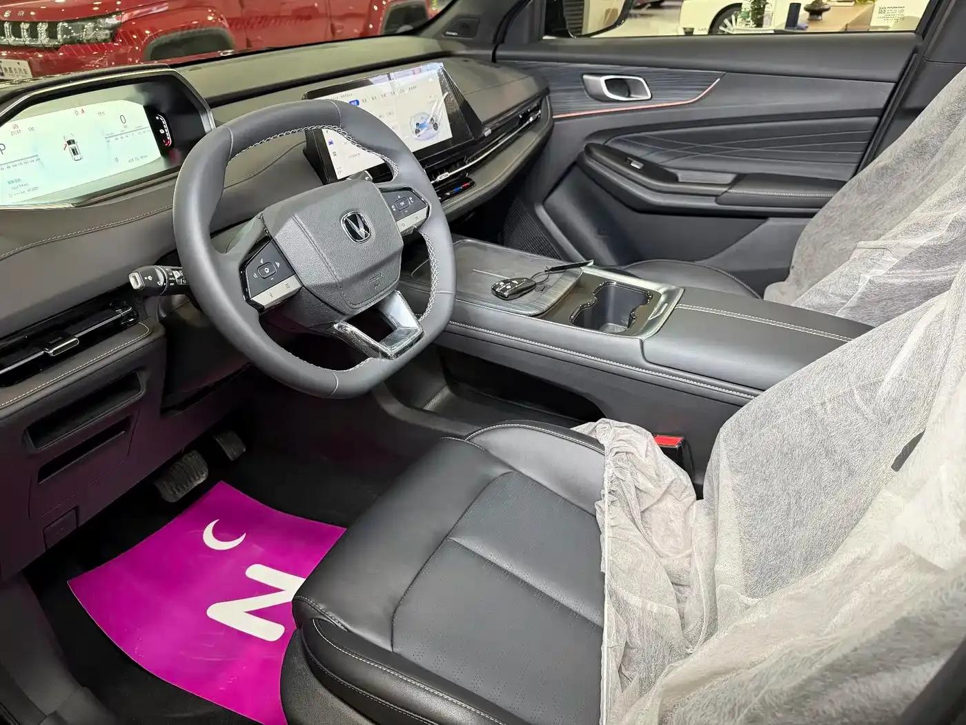 Changan CS55PLUS PHEV 2025 Smart New Blue Whale 125km Battleship Edition — миниатюра 6