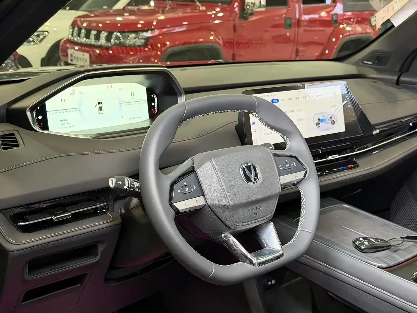 Changan CS55PLUS PHEV 2025 Smart New Blue Whale 125km Battleship Edition — миниатюра 8