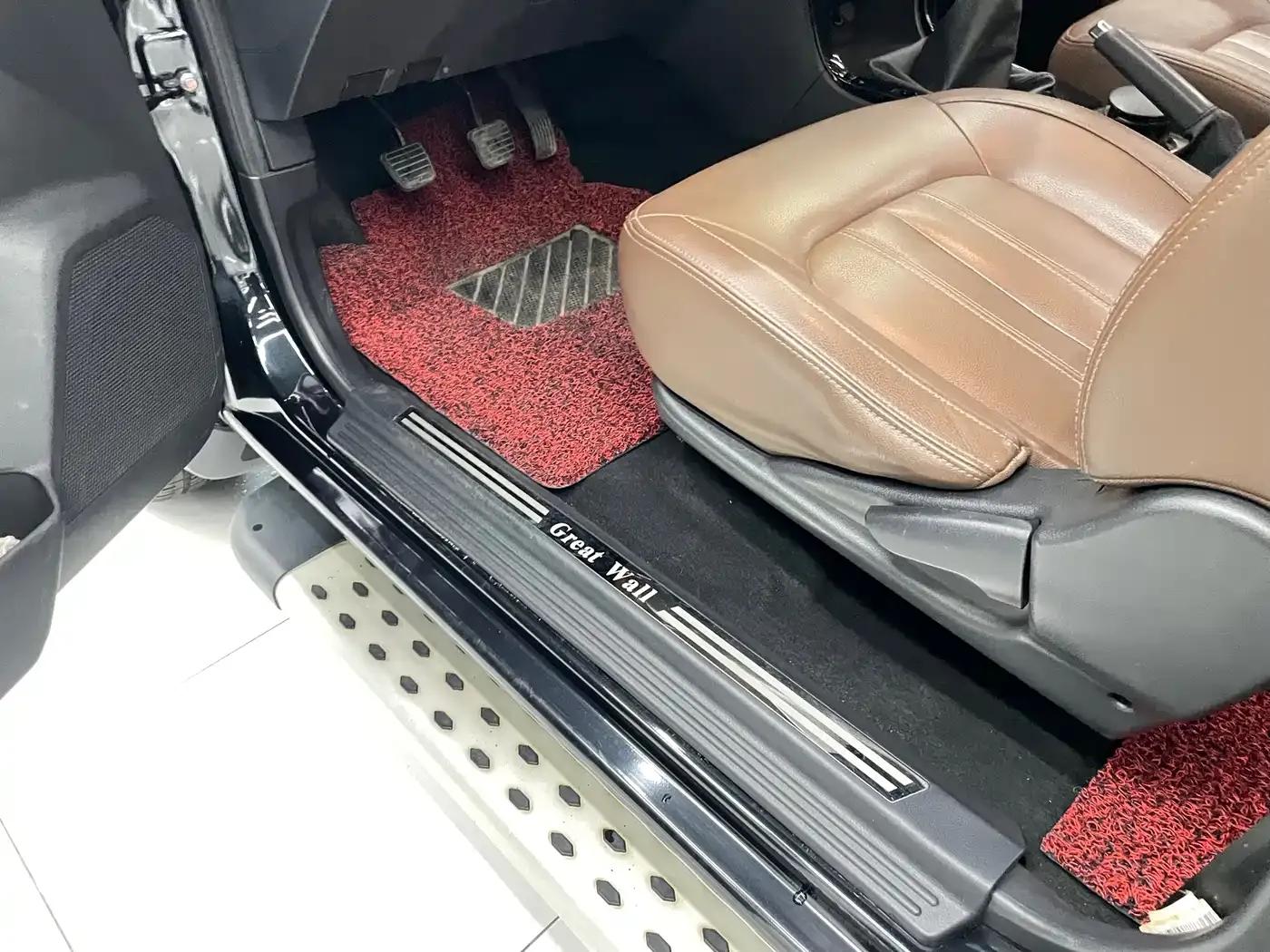 Wingle 6 2017 2.4L Gasoline 2WD Navigator Model 4G69 — миниатюра 21