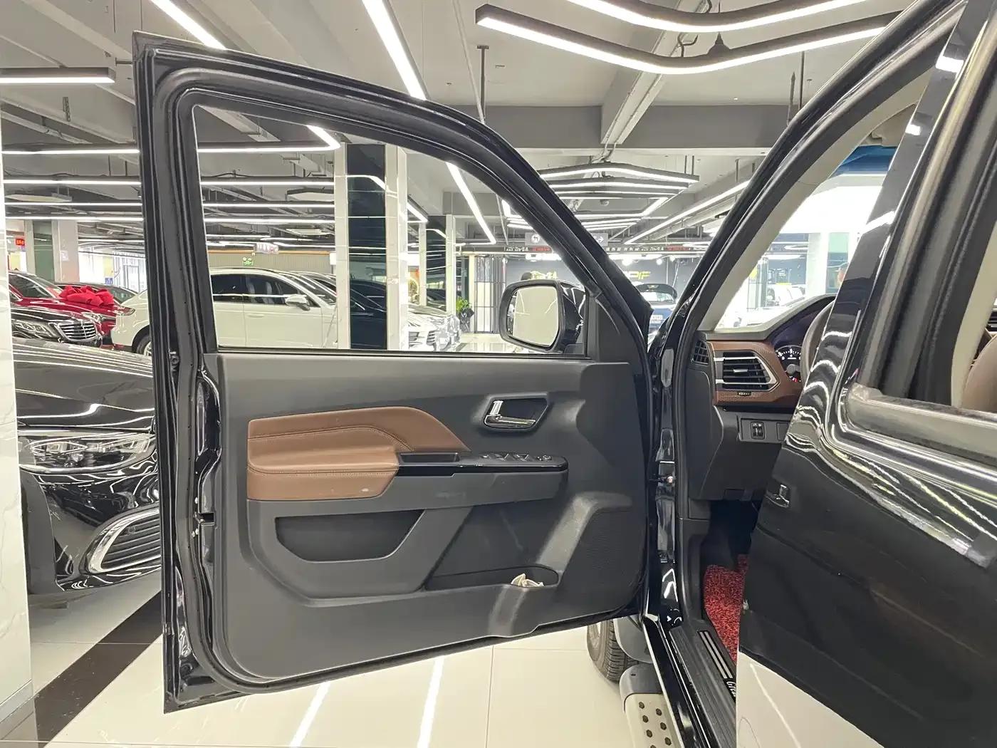 Wingle 6 2017 2.4L Gasoline 2WD Navigator Model 4G69 — миниатюра 22