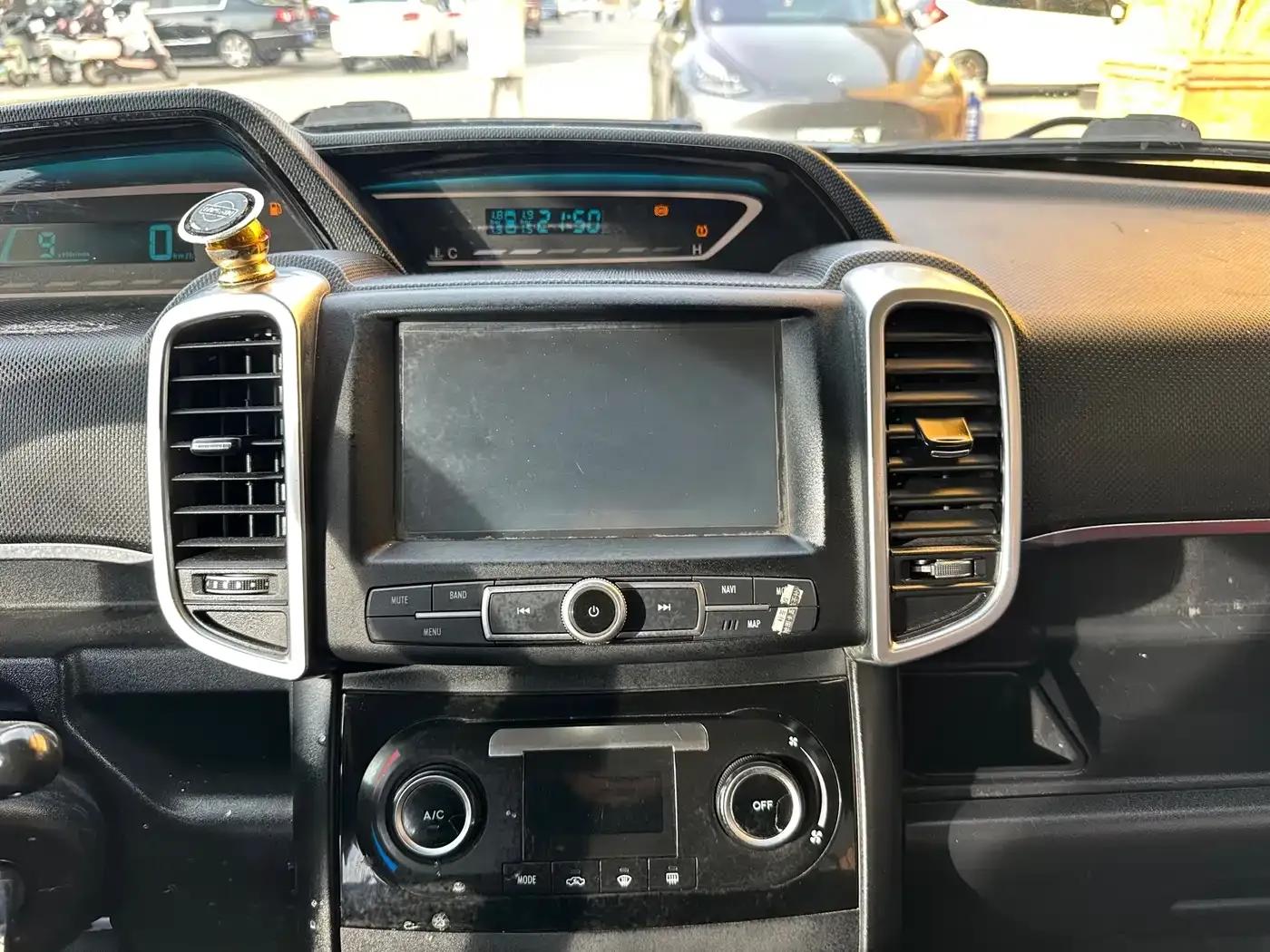 Great Wall M2 2014 1.5L Manual Urban Edition — миниатюра 20