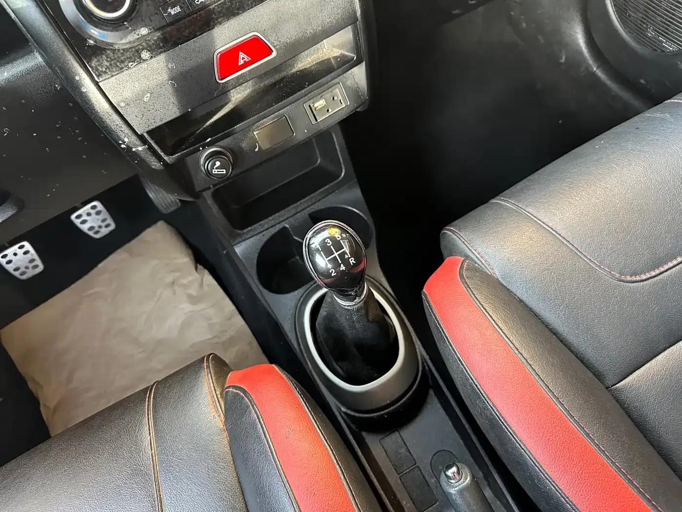 Great Wall M2 2014 1.5L Manual Urban Edition — миниатюра 21