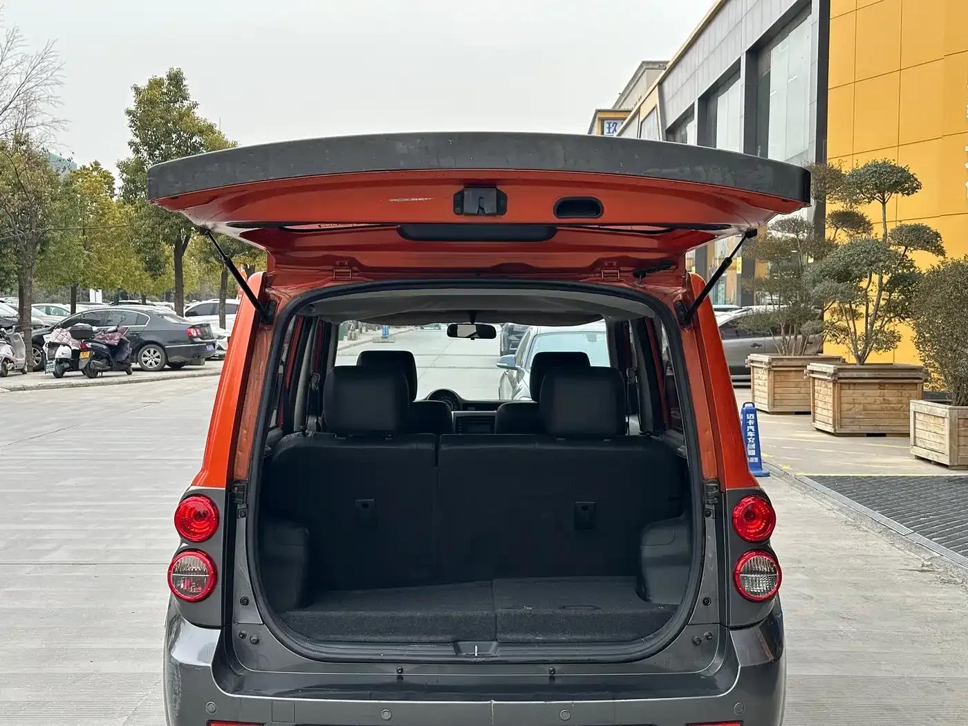 Great Wall M2 2012 1.5L CVT Urban Edition — миниатюра 10