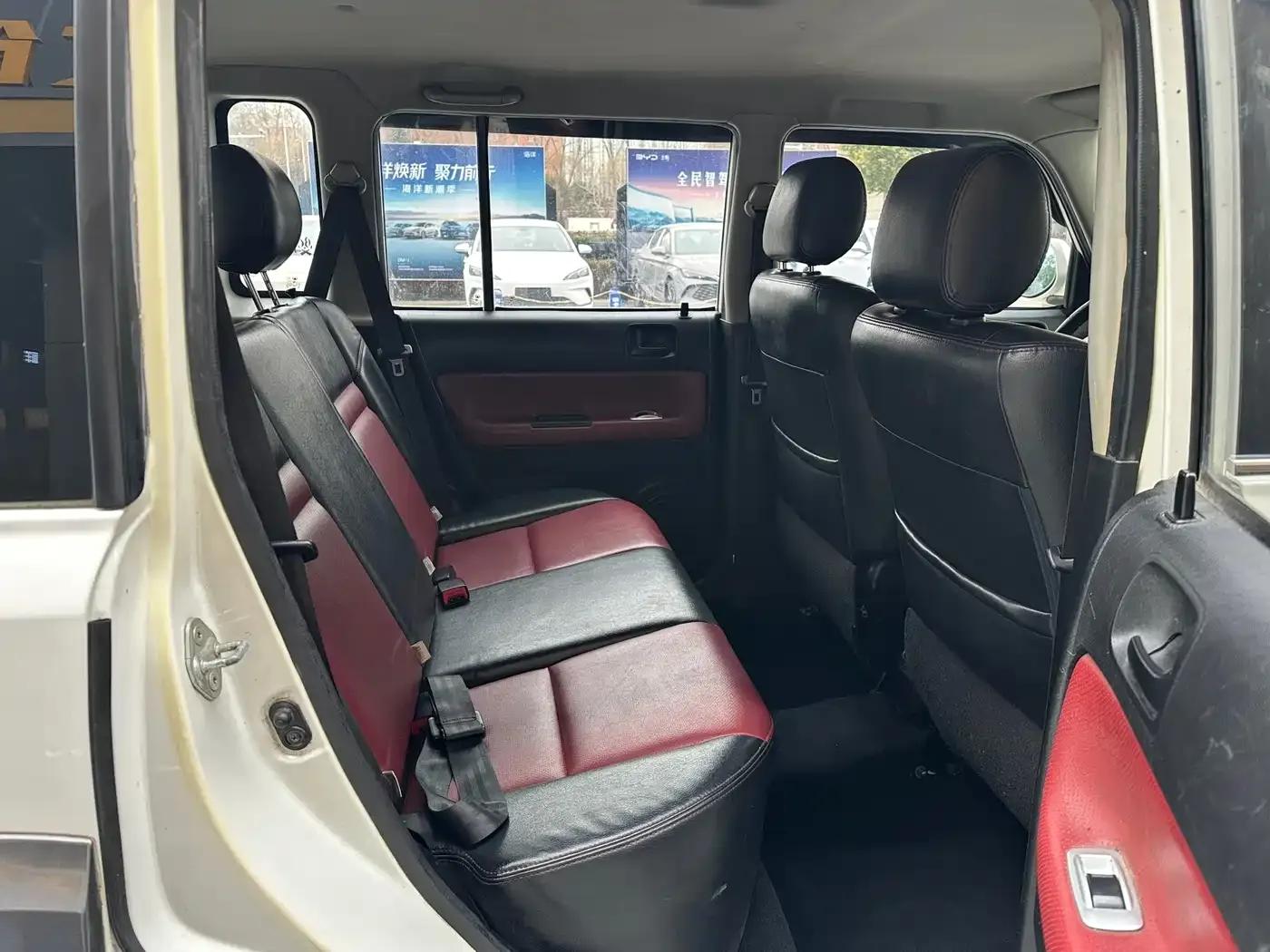 Great Wall M2 2013 1.5L Manual Navigation Edition — миниатюра 17