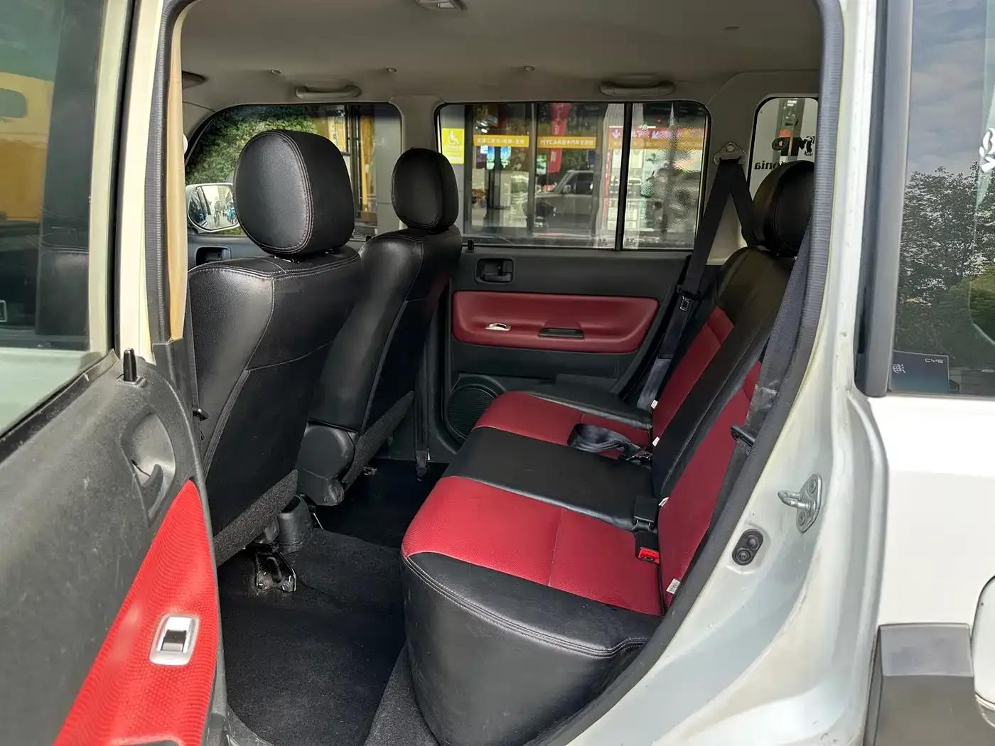 Great Wall M2 2012 1.5L Manual Urban Edition — миниатюра 15