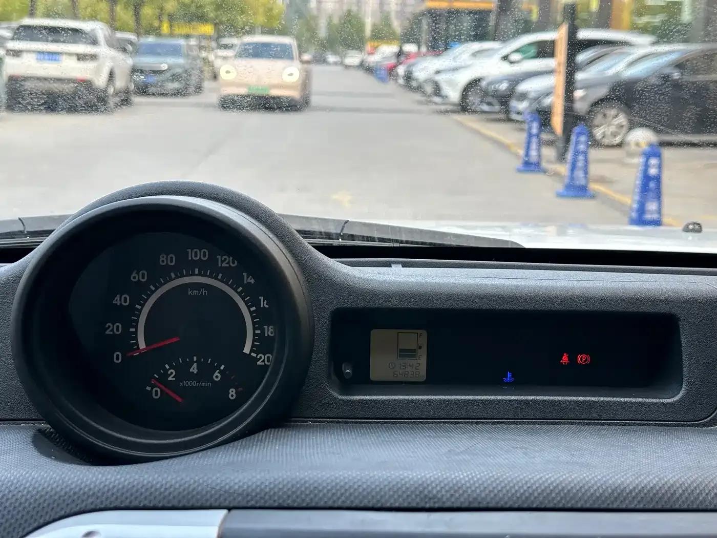 Great Wall M2 2012 1.5L Manual Urban Edition — миниатюра 28