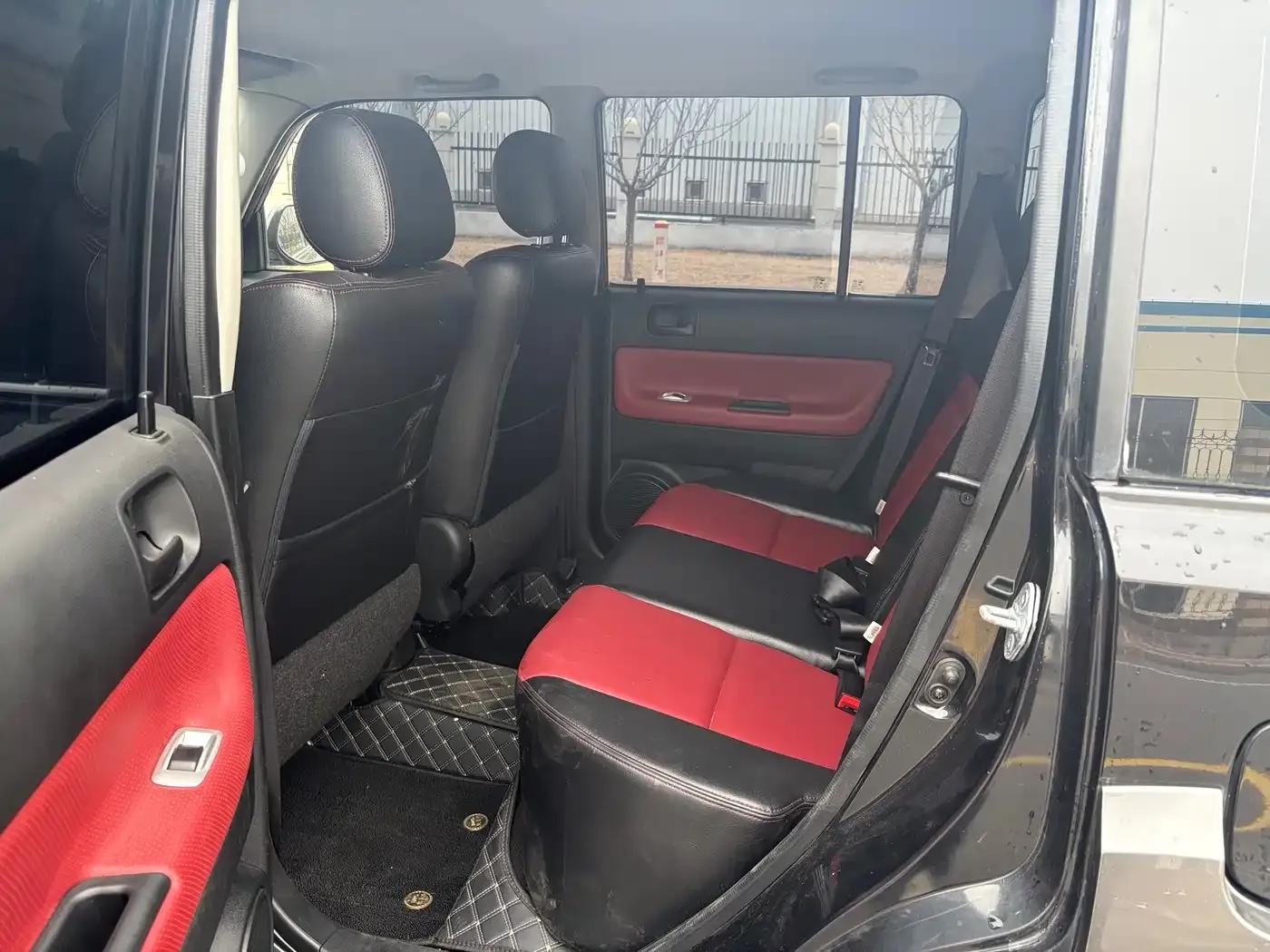 Great Wall M2 2012 1.5L CVT Urban Edition — миниатюра 8