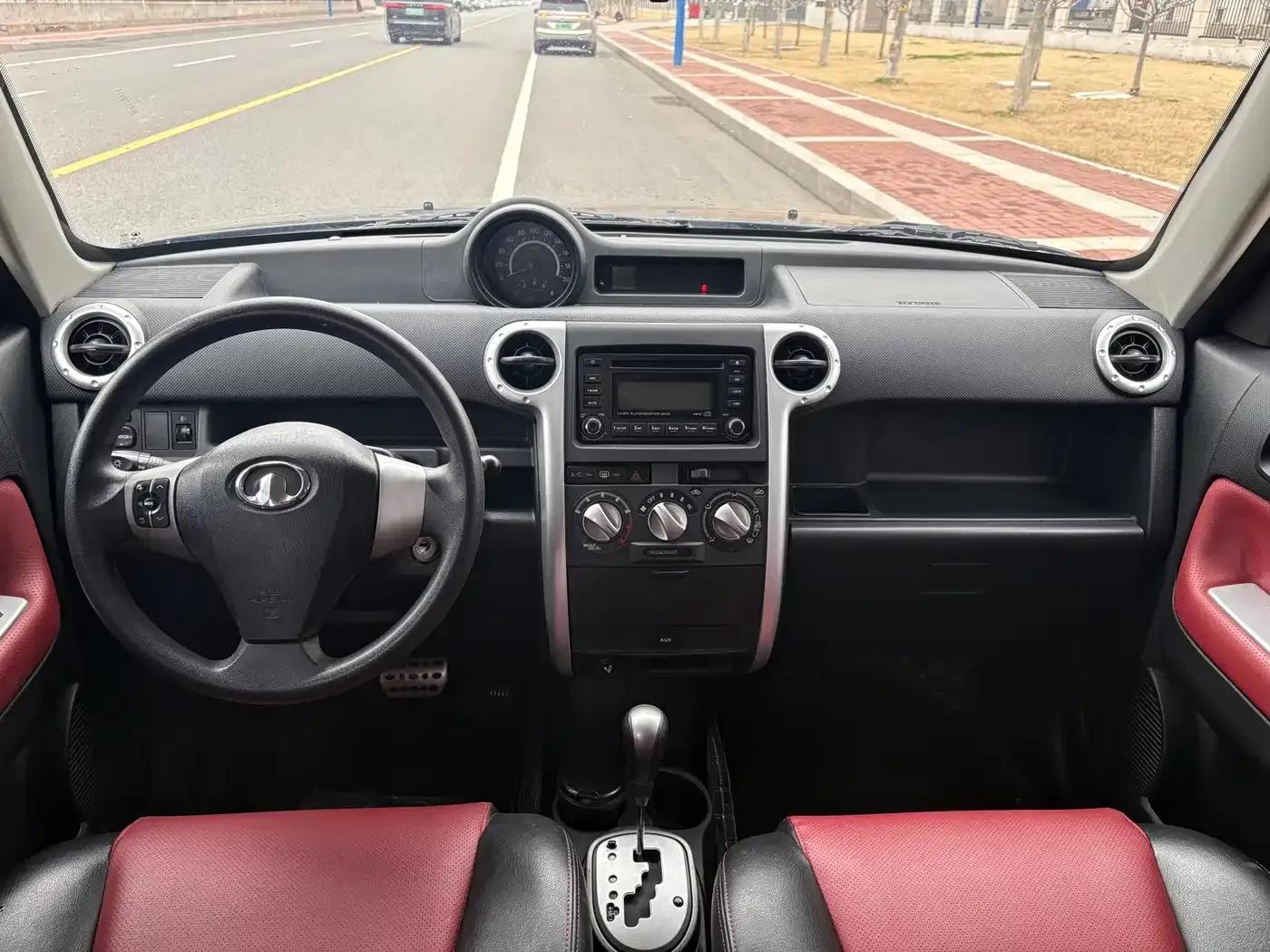 Great Wall M2 2012 1.5L CVT Urban Edition — миниатюра 9