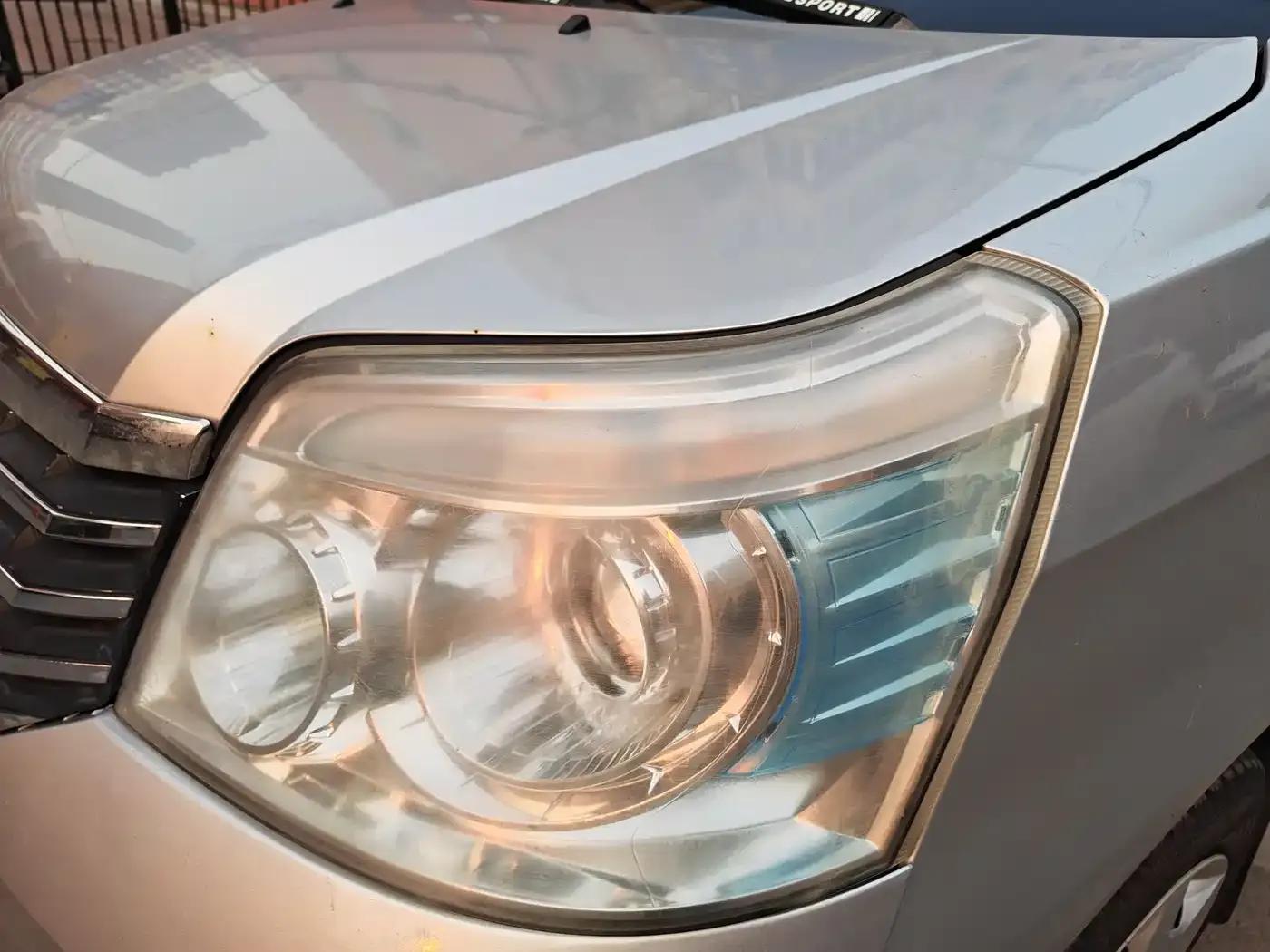 Great Wall V80 2011 2.0L Manual Practical Model — миниатюра 12