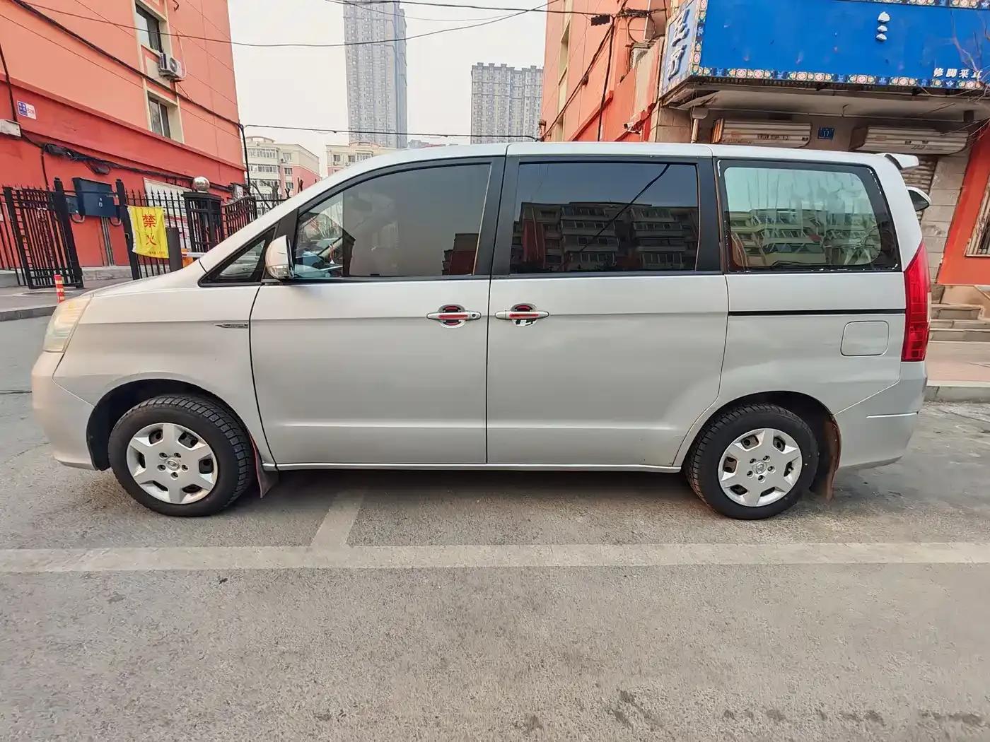 Great Wall V80 2011 2.0L Manual Practical Model — миниатюра 7