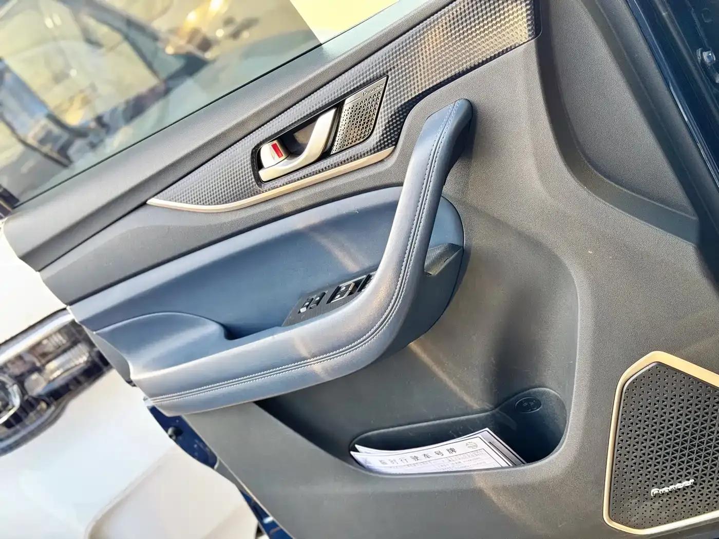 Changan Oushang Kosei 2018 1.5T Automatic 7-Seater — миниатюра 9