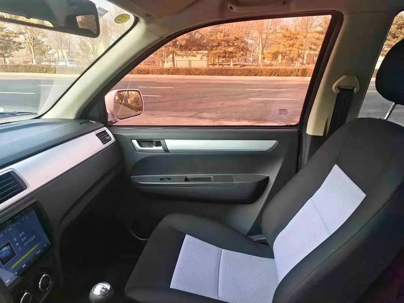 Changan Shenqi F30 2020 1.5L Elite Edition National VI Dual Cab Short Wheelbase DAM15KL — миниатюра 8