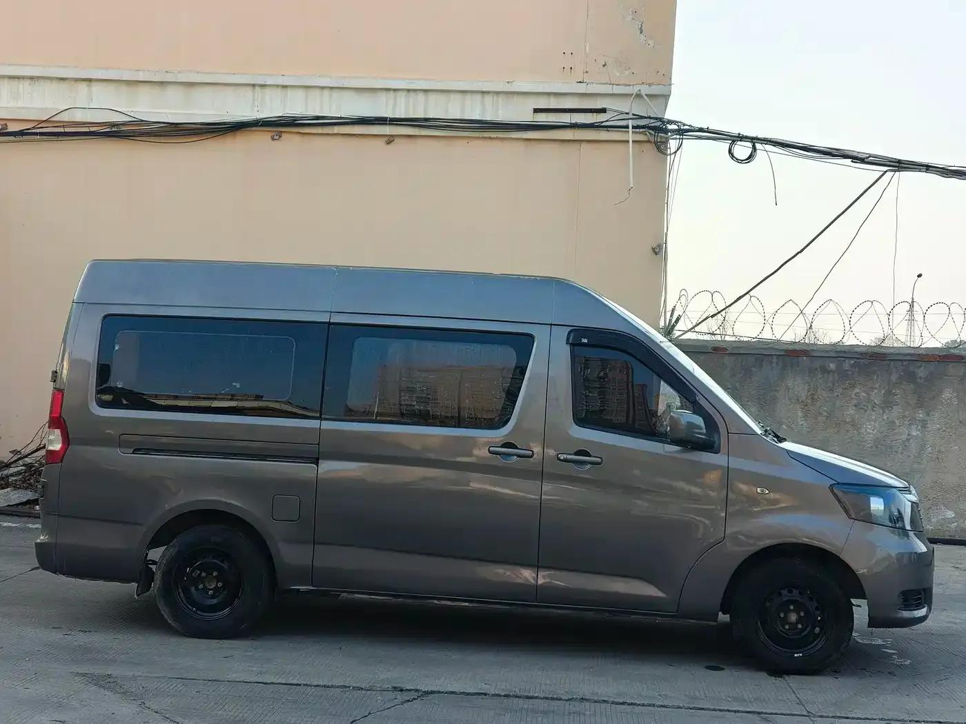 Changan Ruixing M90 2018 2.0L Comfort High-Roof Six-Door 6-Seater 4G94S — миниатюра 3