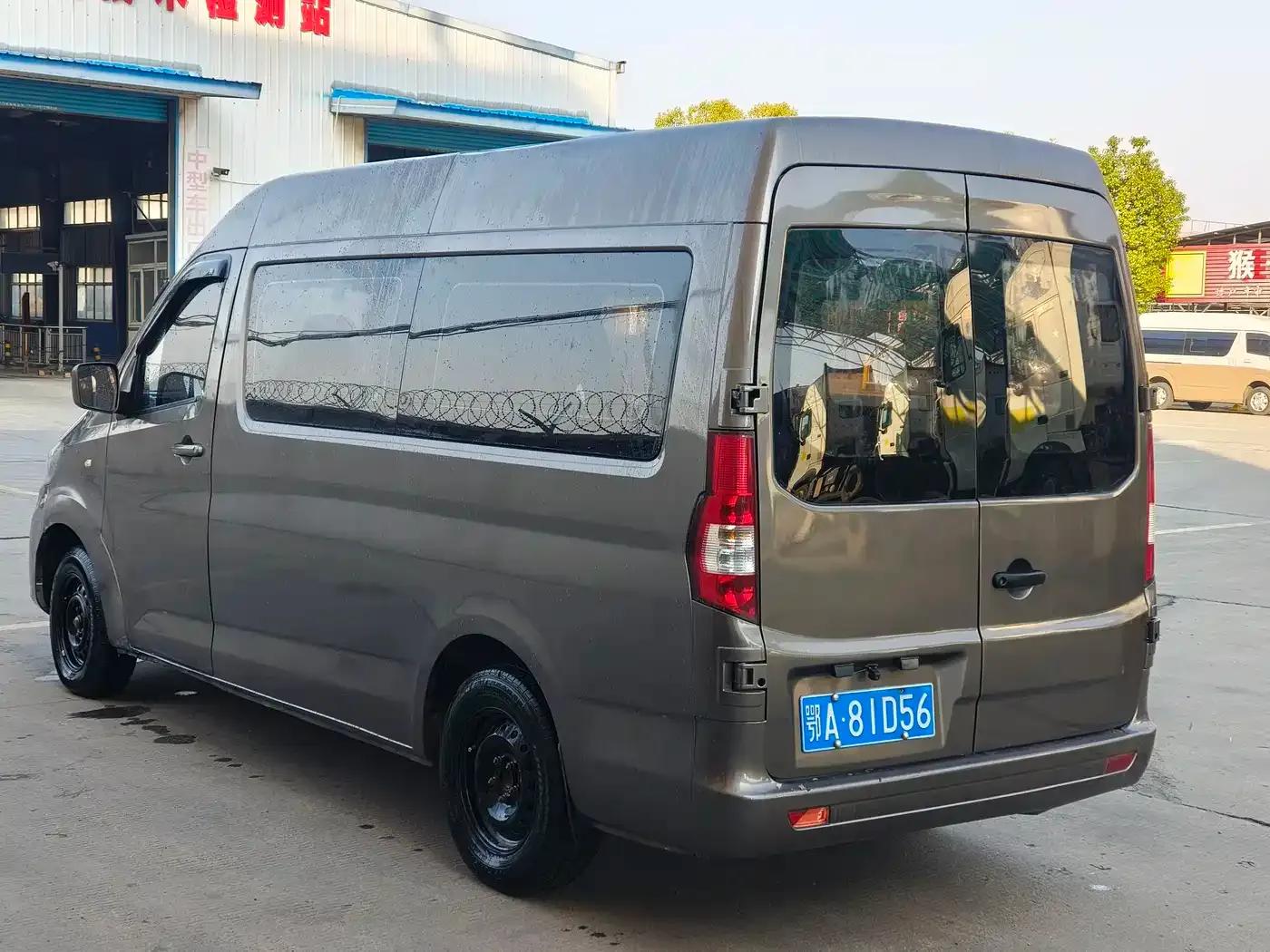 Changan Ruixing M90 2018 2.0L Comfort High-Roof Six-Door 6-Seater 4G94S — миниатюра 5