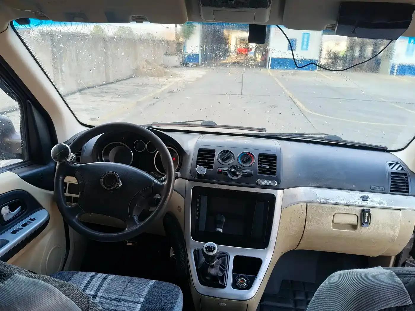 Changan Ruixing M90 2018 2.0L Comfort High-Roof Six-Door 6-Seater 4G94S — миниатюра 9