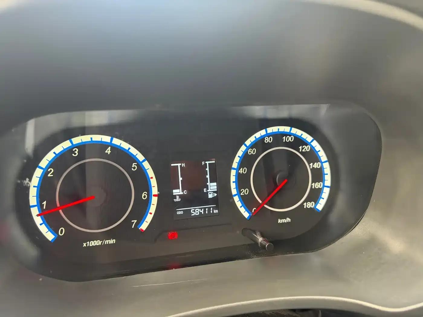 Changan Xingka 2023 1.5L GDI Single Cab 2.7m Composite Panel Van Standard Model — миниатюра 11