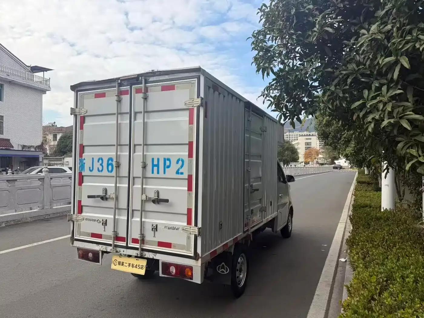 Changan Xingka 2023 1.5L GDI Single Cab 2.7m Composite Panel Van Standard Model — миниатюра 4