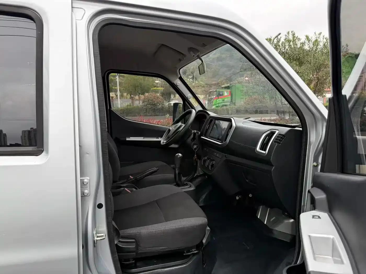 Changan Shenqi T30 2021 1.6L Luxury Double Cab 2.55m Standard Car DAM16KR — миниатюра 4