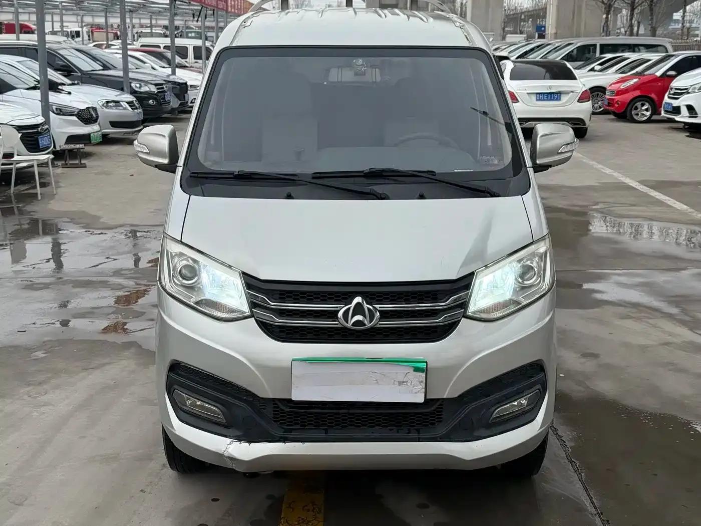 Crossover King X1 2018 Model 1.5L Comfort Double Cab, Dual Rear Wheels, Standard Cargo Box DK15C — миниатюра 3