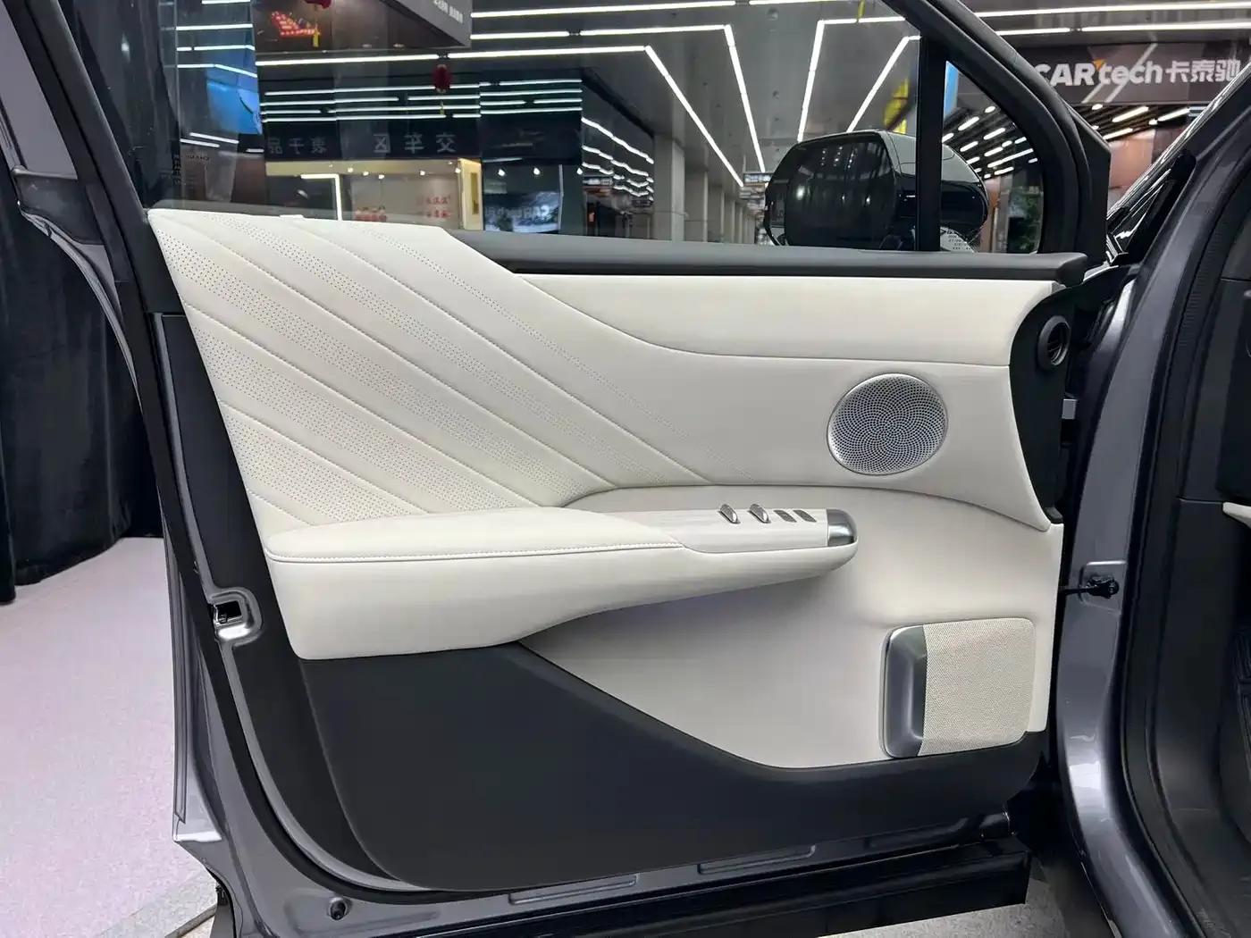 Changan Qiyuan E07 2025 Pure Electric Four-Wheel Drive 90kWh Grand Edition — миниатюра 12