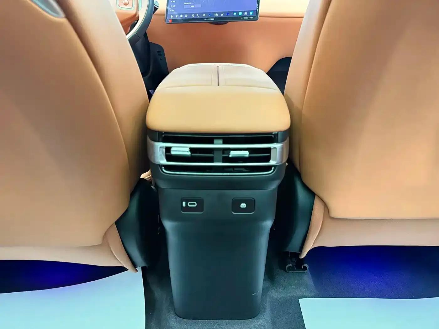 Changan Qiyuan E07 2025 Pure Electric Four-Wheel Drive 90kWh Grand Edition — миниатюра 16