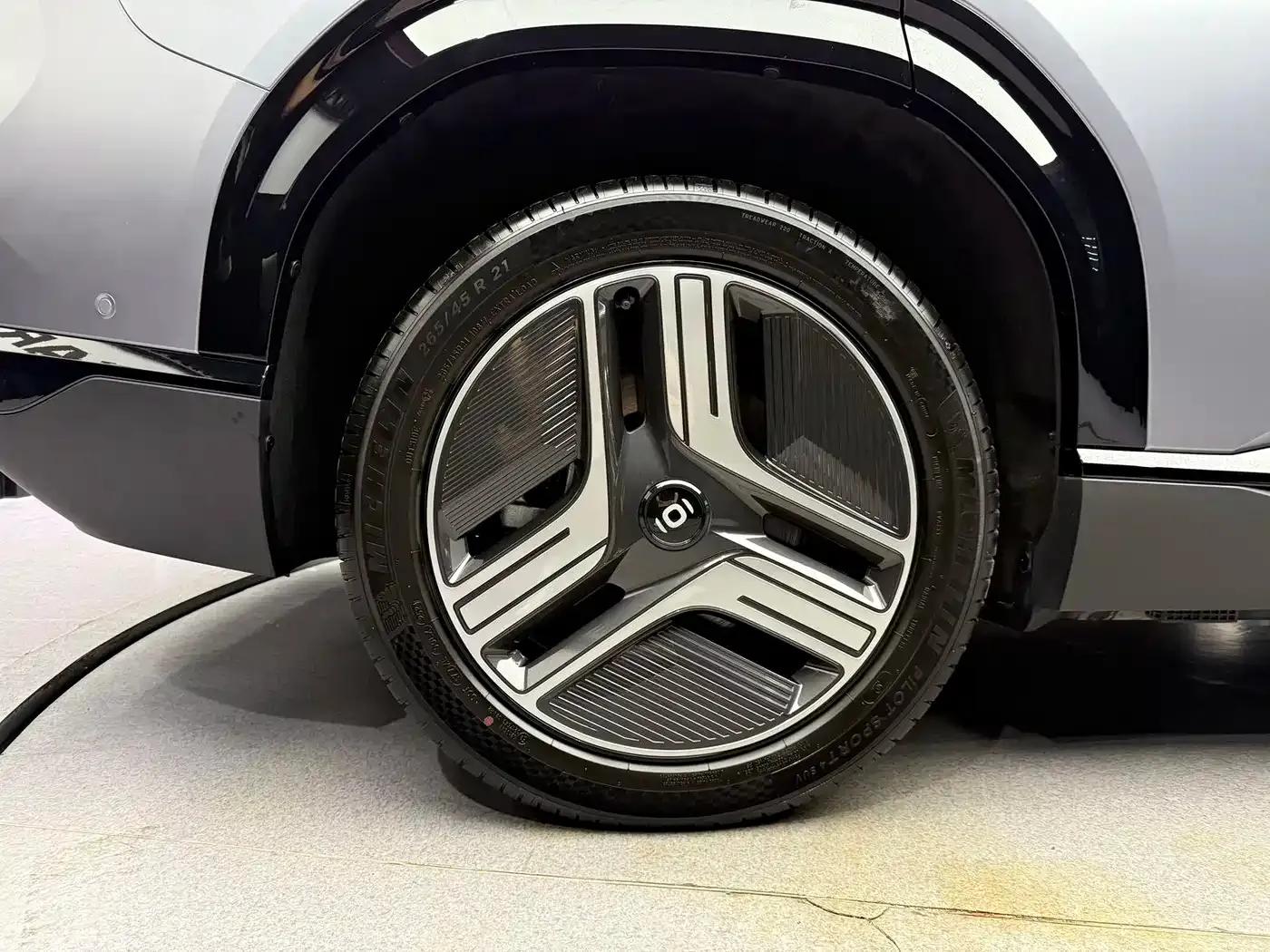 Changan Qiyuan E07 2025 Pure Electric Four-Wheel Drive 90kWh Grand Edition — миниатюра 18