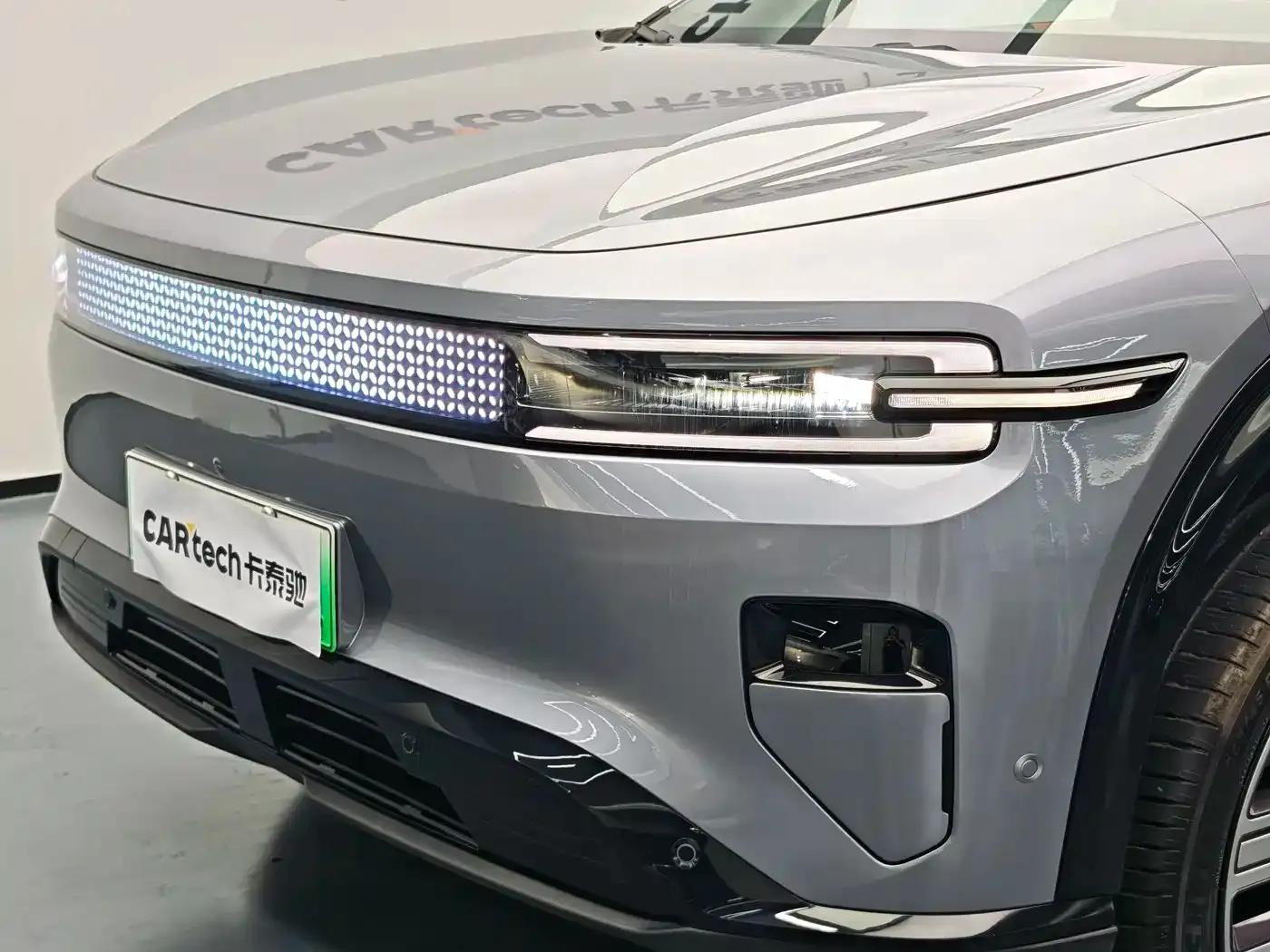 Changan Qiyuan E07 2025 Pure Electric Four-Wheel Drive 90kWh Ultra High-Performance Edition — миниатюра 24