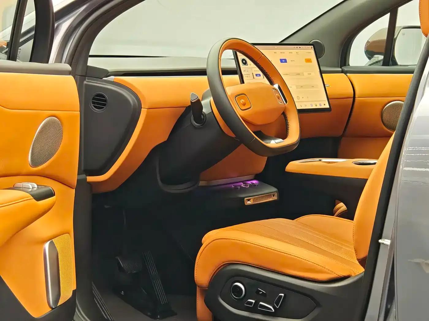 Changan Qiyuan E07 2025 Pure Electric Four-Wheel Drive 90kWh Ultra High-Performance Edition — миниатюра 10