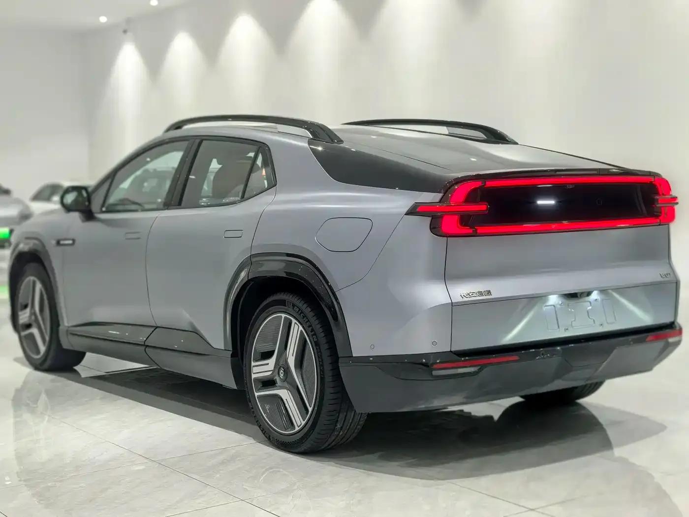 Changan Qiyuan E07 2025 Pure Electric Four-Wheel Drive 90kWh Ultra High-Performance Edition — миниатюра 4