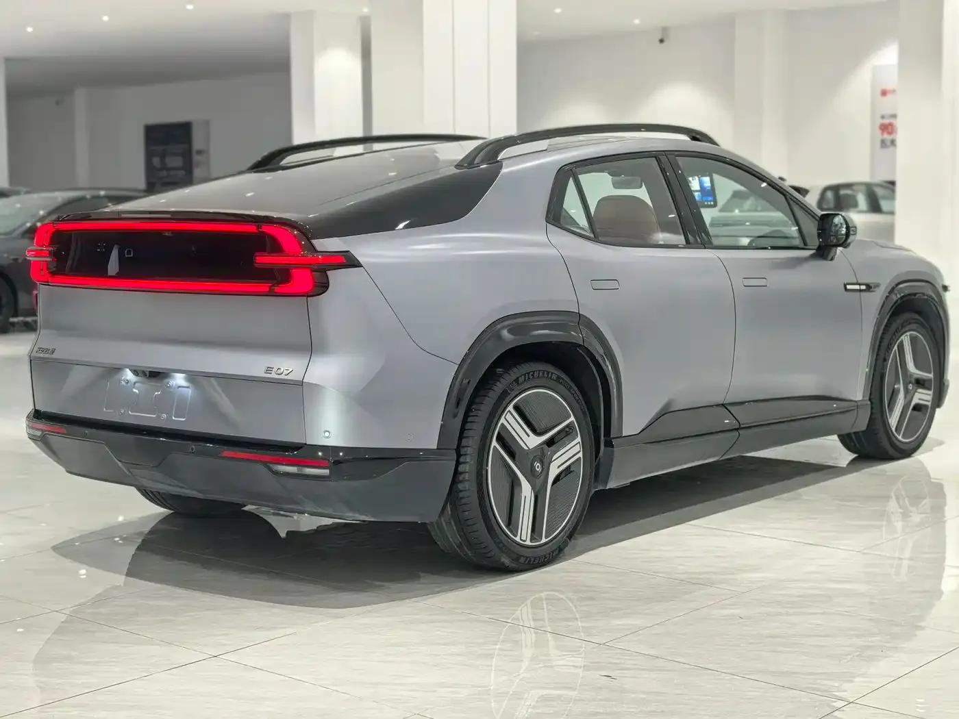 Changan Qiyuan E07 2025 Pure Electric Four-Wheel Drive 90kWh Ultra High-Performance Edition — миниатюра 6