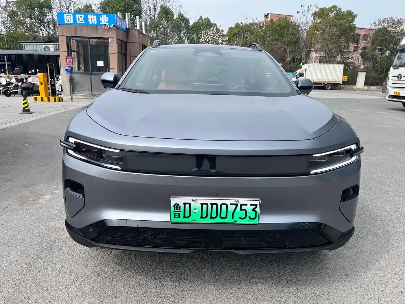 Changan Qiyuan E07 2025 Pure Electric Four-Wheel Drive 90kWh Max Intelligent Driving Edition — миниатюра 2