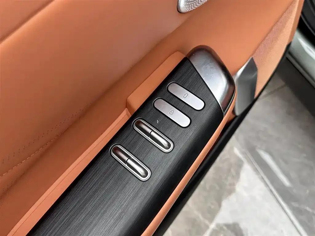 Changan Qiyuan E07 2025 Pure Electric Four-Wheel Drive 90kWh Grand Edition — миниатюра 13