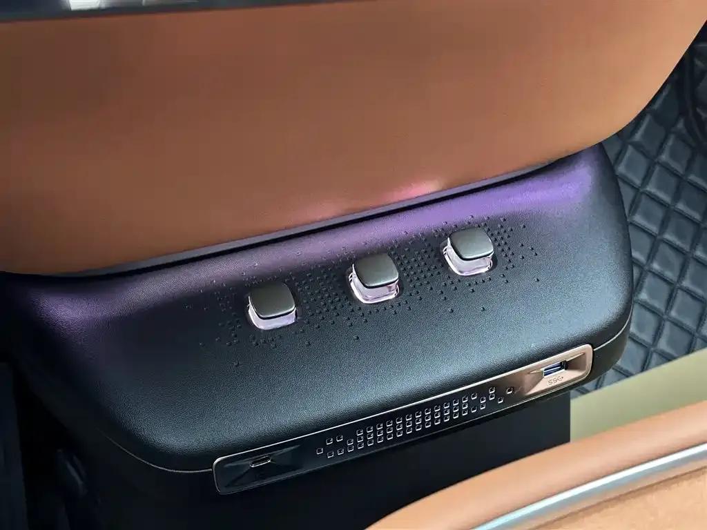 Changan Qiyuan E07 2025 Pure Electric Four-Wheel Drive 90kWh Grand Edition — миниатюра 19
