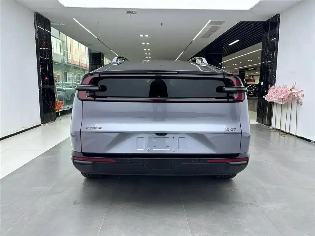 Changan Qiyuan E07 2025 Pure Electric Four-Wheel Drive 90kWh Grand Edition — миниатюра 6