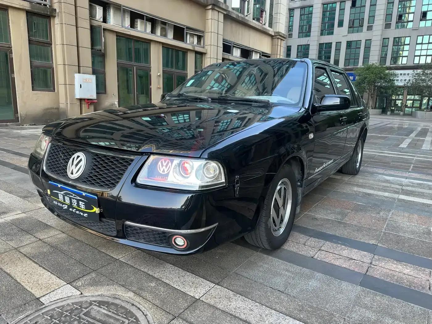 Santana Zhijun 2010 1.6L Manual Comfortline — миниатюра 1