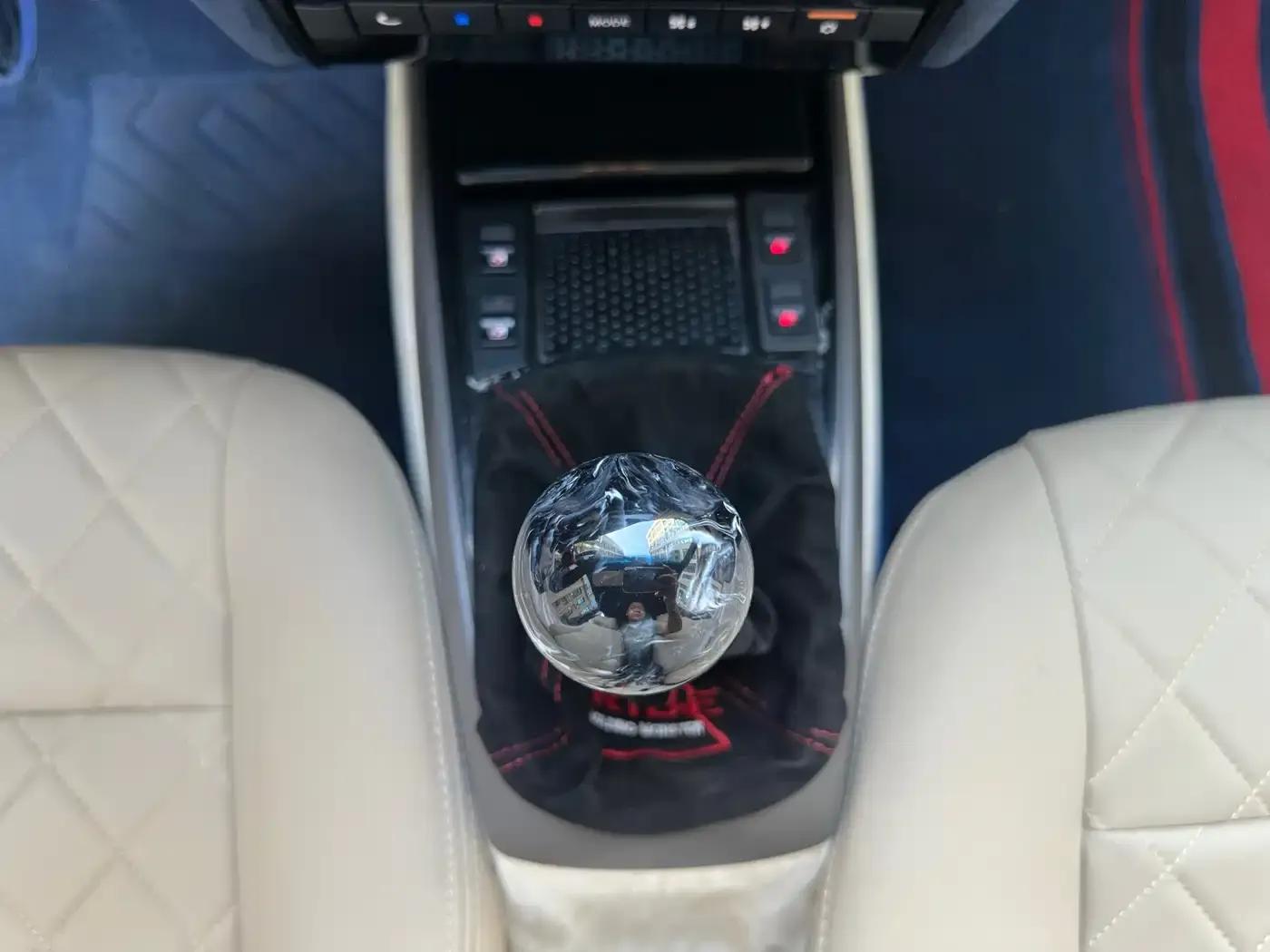 Santana Zhijun 2010 1.6L Manual Comfortline — миниатюра 18