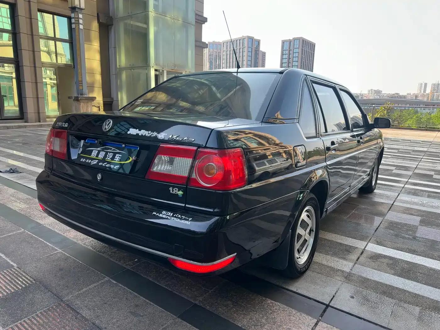 Santana Zhijun 2010 1.6L Manual Comfortline — миниатюра 6