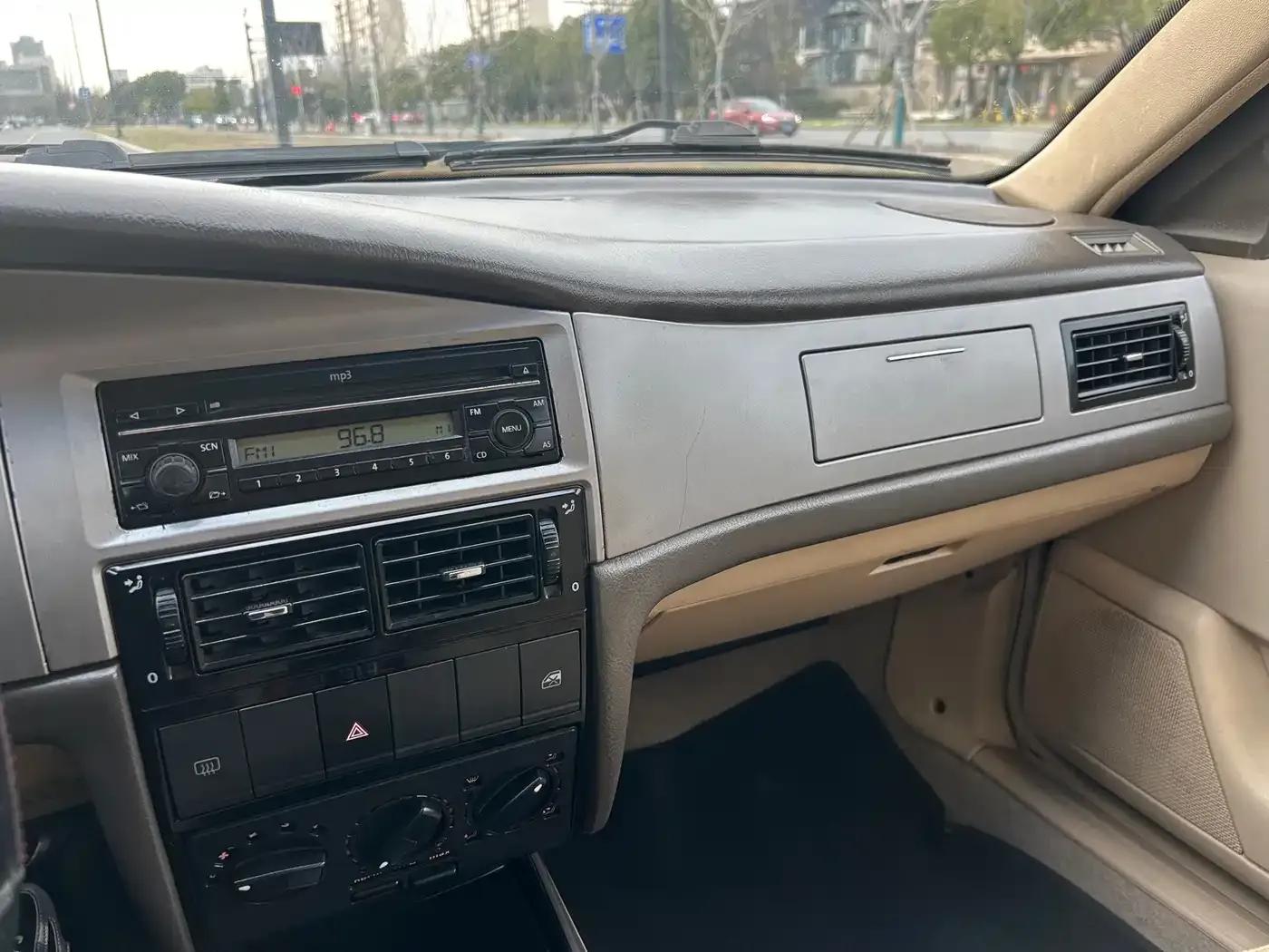 Santana Zhijun 2009 1.8 Manual Comfort Model — миниатюра 16
