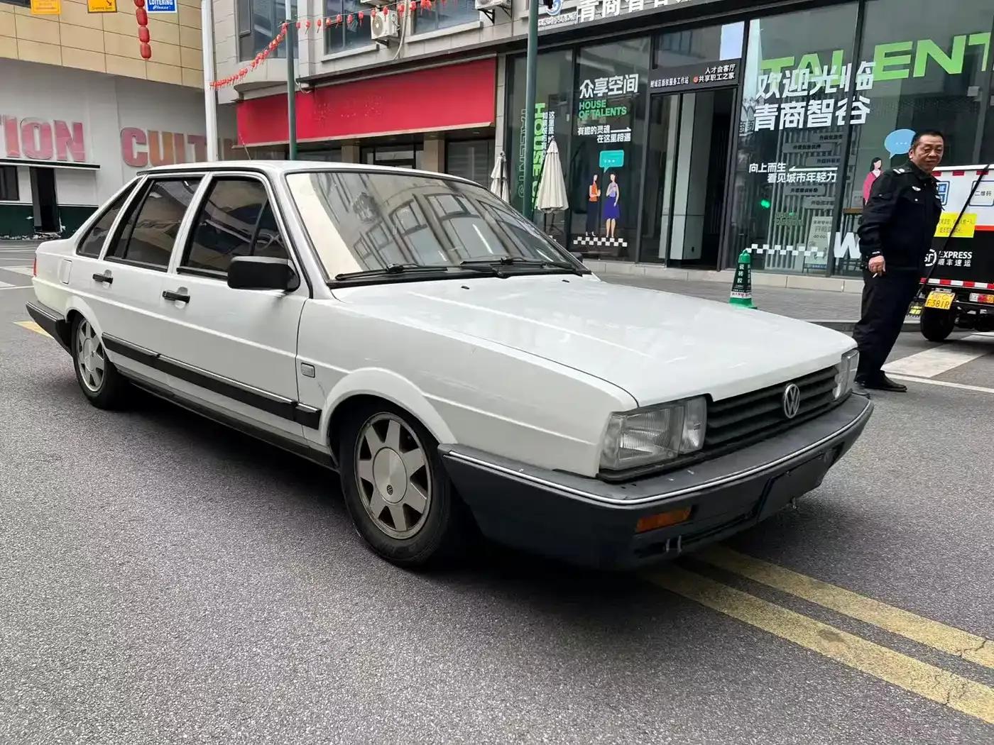Santana Classic 2007 1.8L Jingchang Edition — миниатюра 3