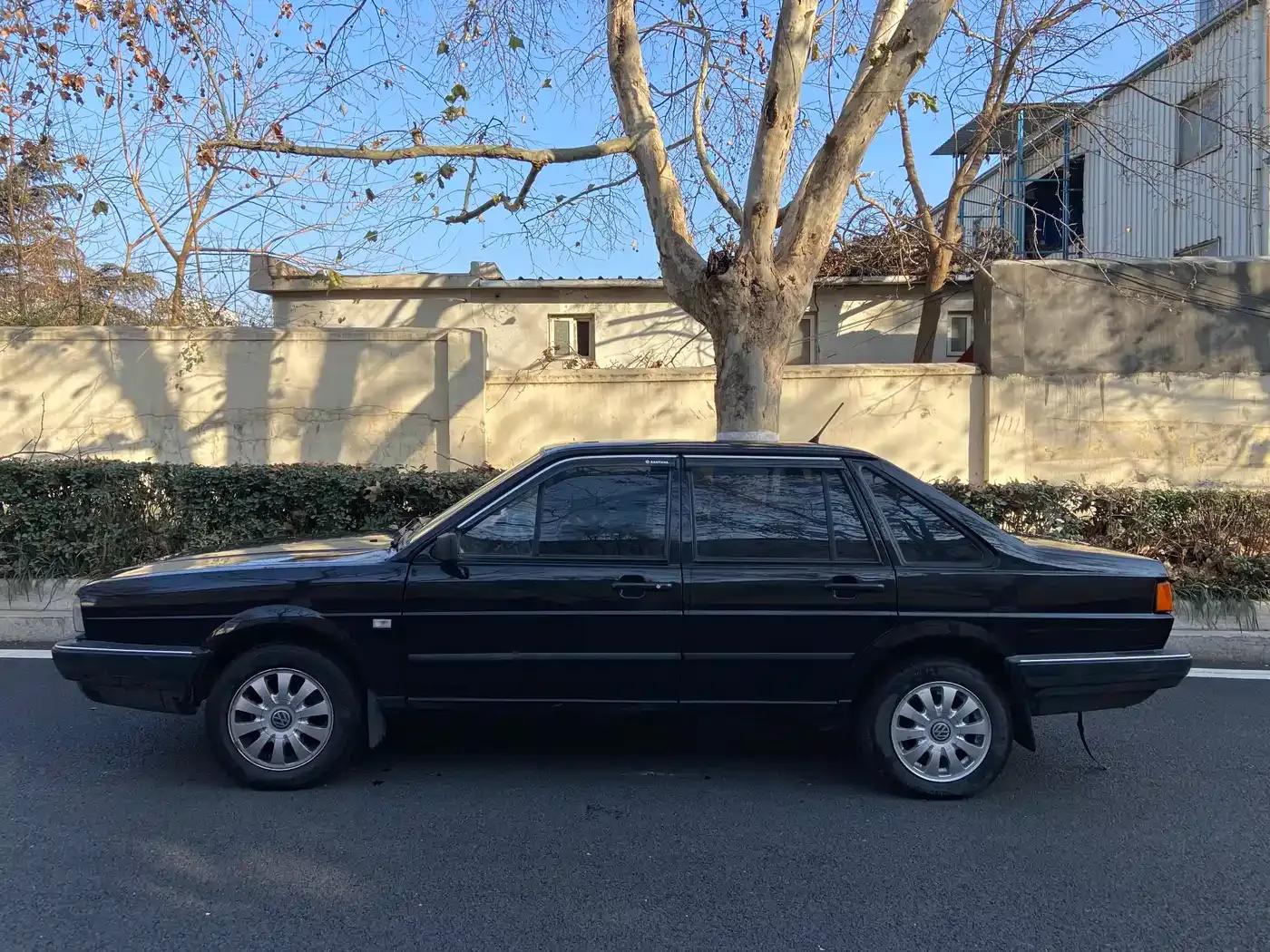 Santana Classic 2009 Model 1.8 Manual — миниатюра 3