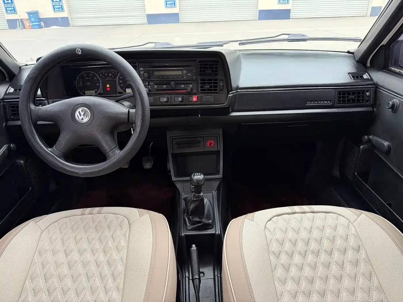 Santana Classic 2009 Model 1.8 Manual — миниатюра 5