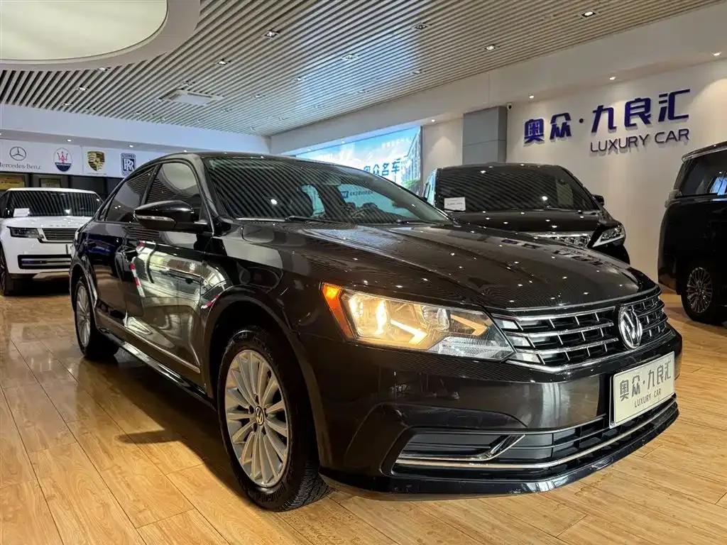 2017 Passat 2.5L US Spec — миниатюра 3