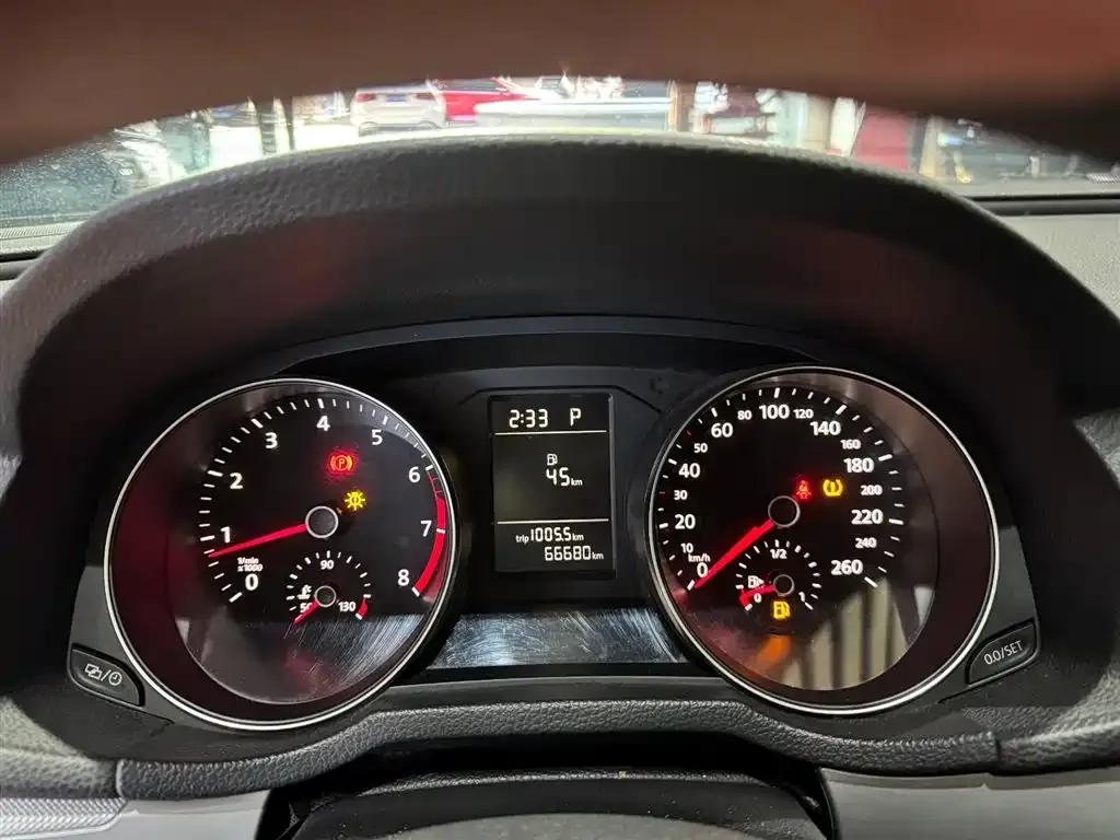 2017 Passat 2.5L US Spec — миниатюра 9