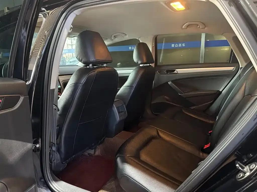 2017 Passat 2.5L US Spec — миниатюра 10